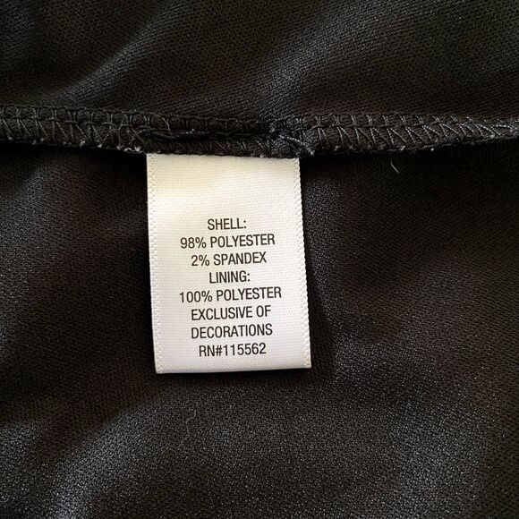 Womens DISNEY PRINCESS Floral Dress Size Medium Black Red Floral & Lace - Picture 4 of 4